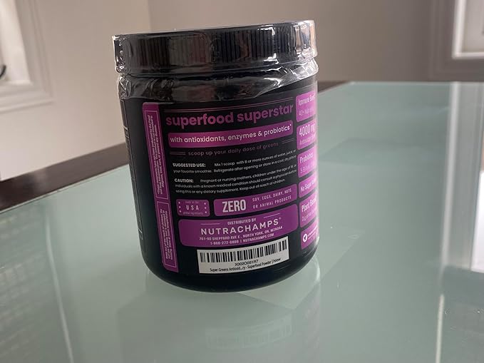 NutraChamps Super Greens Powder Premium Antioxidant Superfood, 40+ Greens and Superfoods Including Wheatgrass & Spirulina, Probiotic Powder Greens, Sweet Berry